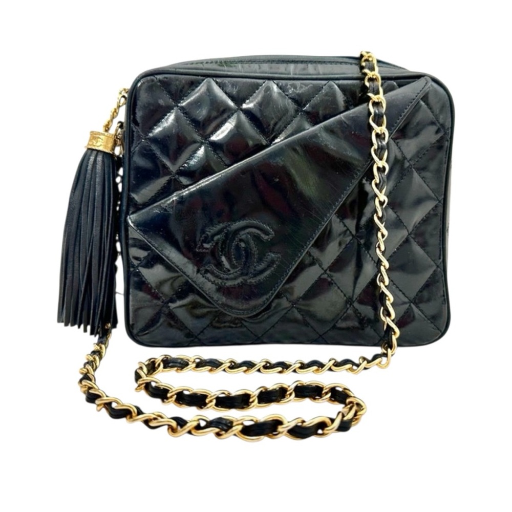 💎AUTHENTIC Vintage Chanel 1980s Quilted Patent Leather Shoulder Bag with COA